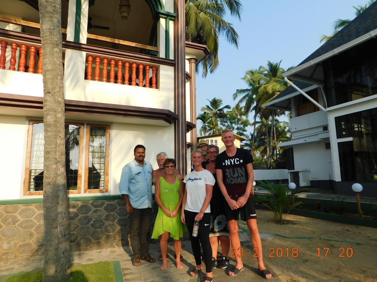 Sunset Beach Villa Cherai Kochi Exterior foto