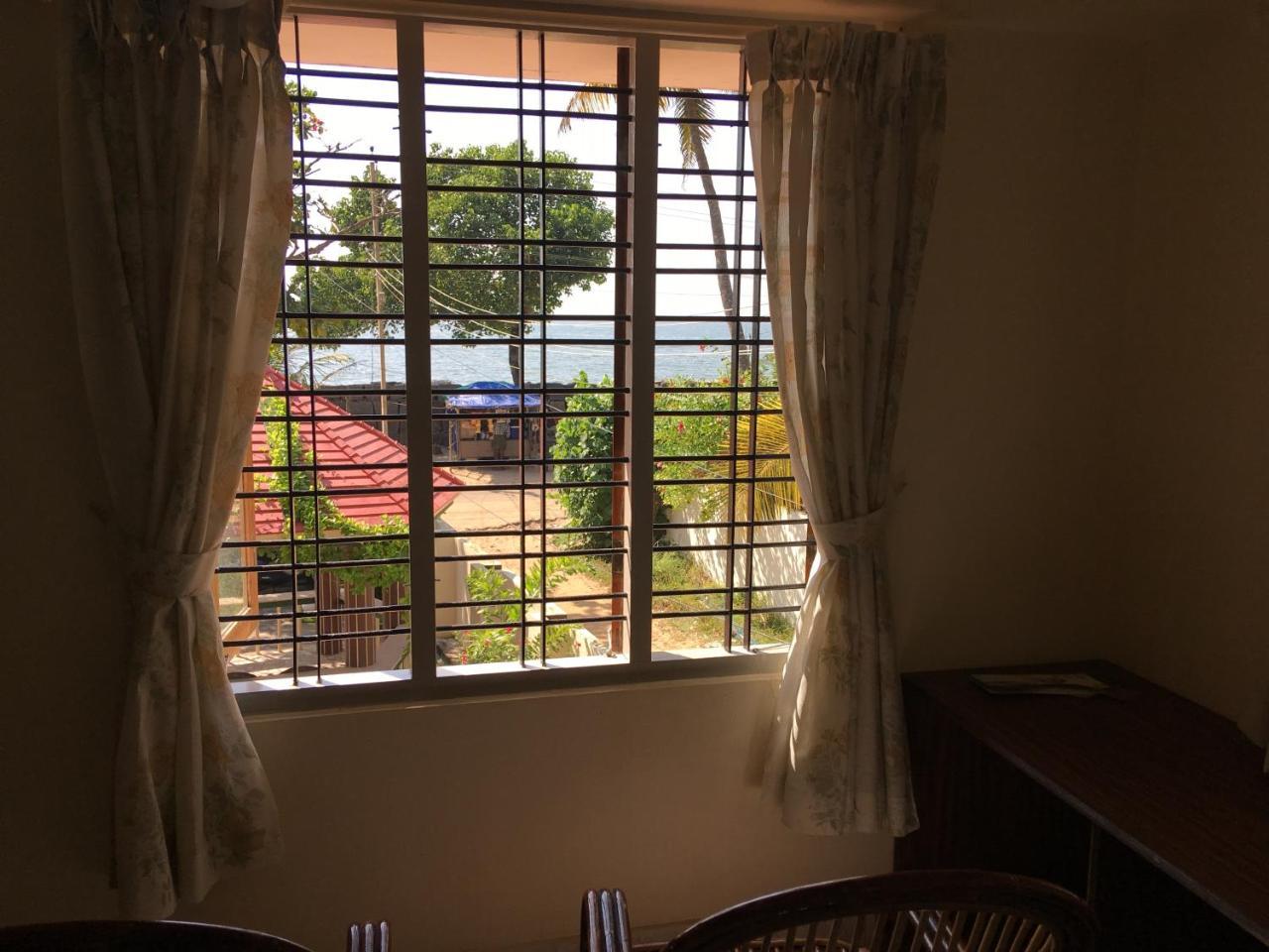 Sunset Beach Villa Cherai Kochi Exterior foto